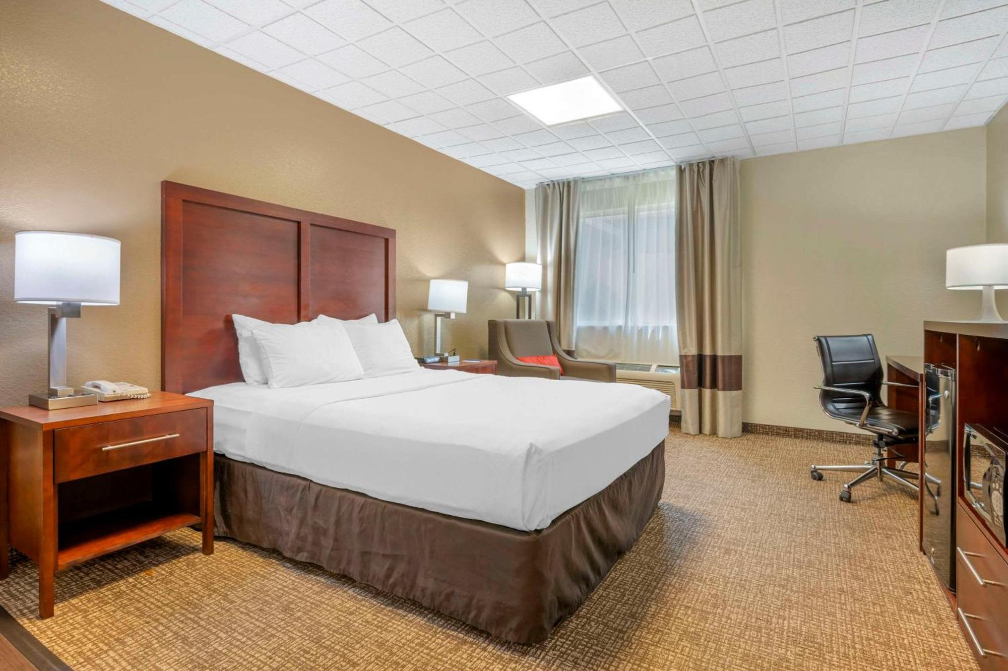 Comfort Inn Fremont Екстер'єр фото